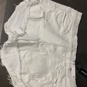 White high waisted shorts
